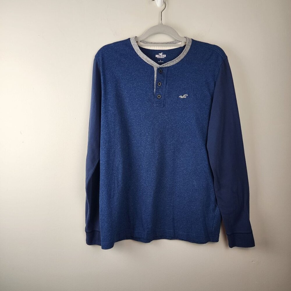 Hollister sz Large men blue long sleeve henley shirt